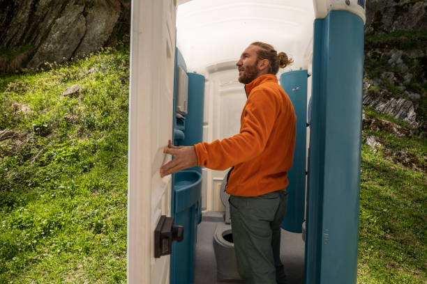 Best Porta potty delivery and setup  in Airport, CA